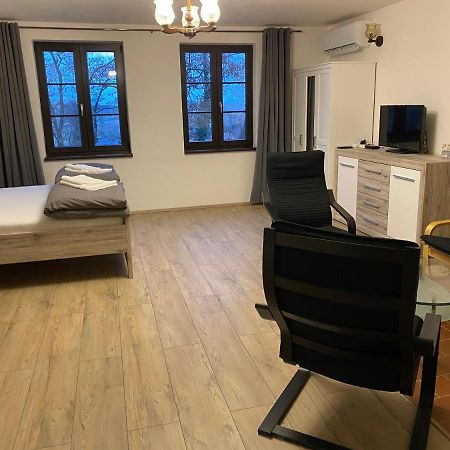 Apartman Pod Mandloni Starovice Exterior foto