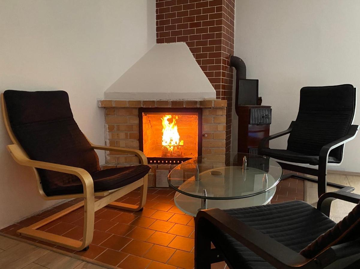 Apartman Pod Mandloni Starovice Exterior foto