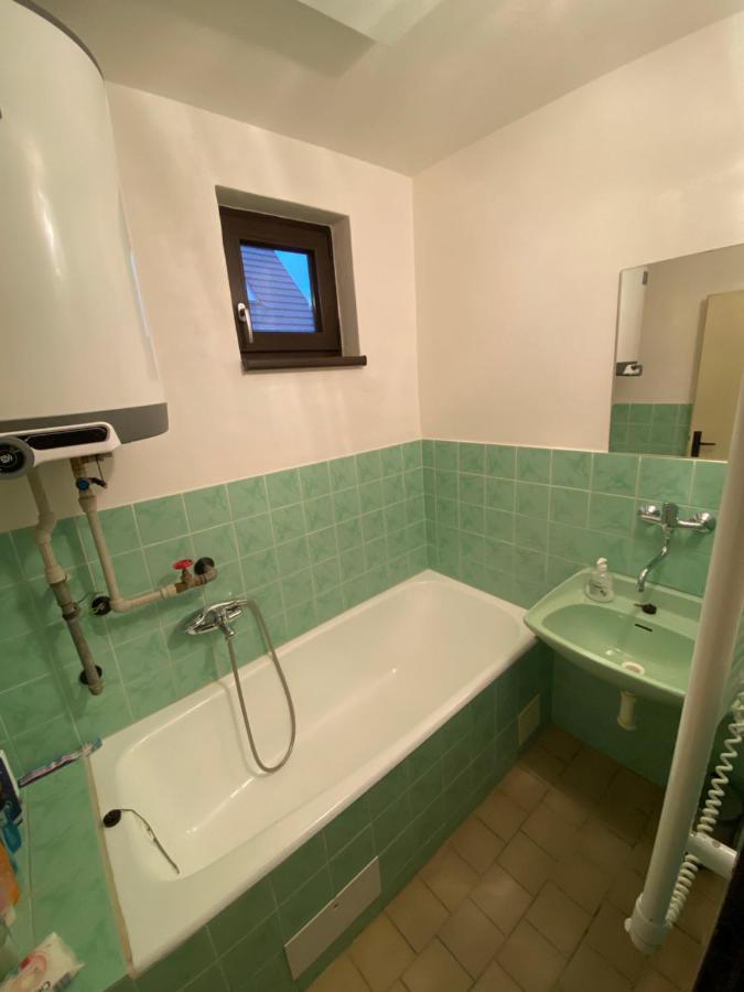 Apartman Pod Mandloni Starovice Exterior foto